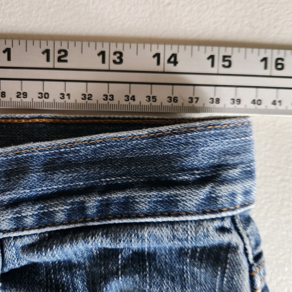 Levis Nouveau Jeans Womens Size 8 Miss Mid Rise Cropped Denim Pants - Picture 9 of 14